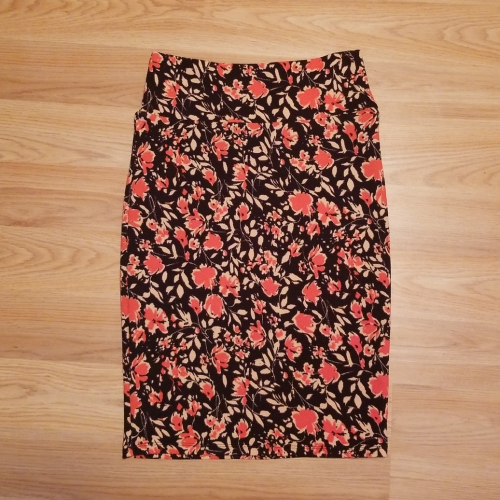 Lularoe Cassie